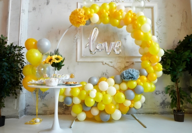 Simple birthday decoration ideas at home with balloons